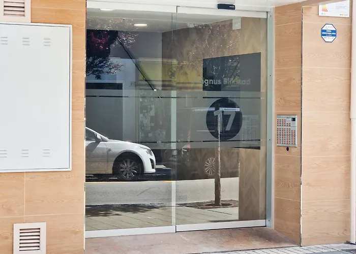 アパート Galan Apartamento, Amplio, Moderno Y Centrico, Cama King Size Y Parking Opcional ヒホン