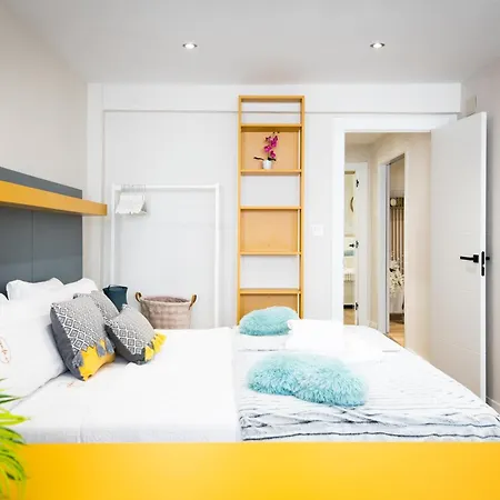 Galan Apartamento, Amplio, Moderno Y Centrico, Cama King Size Y Parking Opcional Apartment Gijon